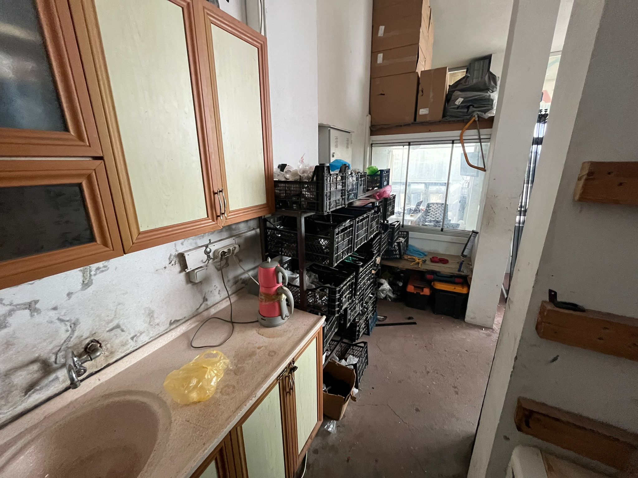 MABEL'DEN SATILIK ARSİNDE CADDE ÜZERİ GENİŞ DÜKKAN